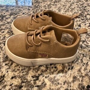 OshKosh B'gosh Brown Toddler Shoes